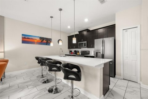 Touwnhouse à vendre à Four Corners, Floride: 4 chambres, 177.81 m2 № 2409914 - photo 10
