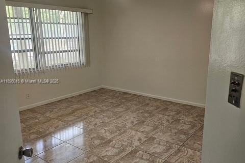 Condominio en alquiler en Pembroke Pines, Florida, 1 dormitorio, 97.08 m2 № 1949934 - foto 10