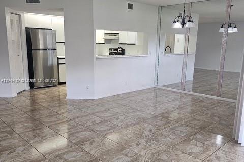 Condominio en alquiler en Pembroke Pines, Florida, 1 dormitorio, 97.08 m2 № 1949934 - foto 13