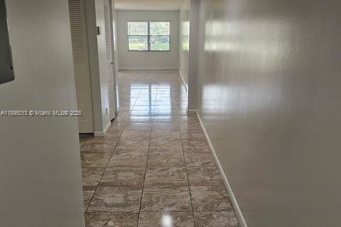 Condominio en alquiler en Pembroke Pines, Florida, 1 dormitorio, 97.08 m2 № 1949934 - foto 8