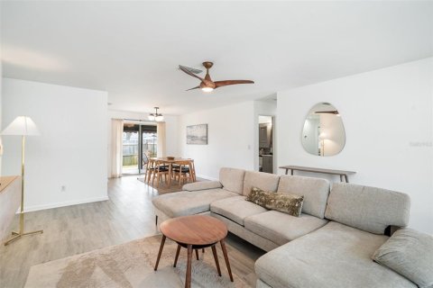 Casa en venta en Nokomis, Florida, 3 dormitorios, 137.87 m2 № 1870850 - foto 8