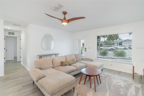 Casa en venta en Nokomis, Florida, 3 dormitorios, 137.87 m2 № 1870850 - foto 5