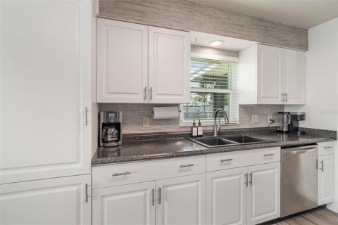 Casa en venta en Nokomis, Florida, 3 dormitorios, 137.87 m2 № 1870850 - foto 4