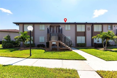 Condominio en venta en Punta Gorda, Florida, 2 dormitorios, 79.9 m2 № 1908822 - foto 2