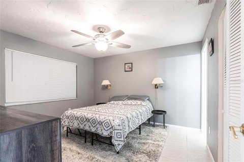 Condominio en venta en Punta Gorda, Florida, 2 dormitorios, 79.9 m2 № 1908822 - foto 9