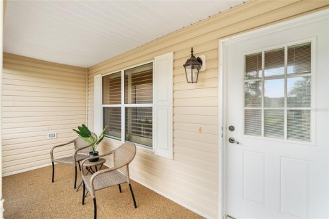 House in The Villages, Florida 3 bedrooms, 141.86 sq.m. № 2203962 - photo 3