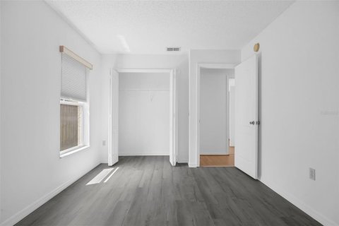 Casa en venta en Deltona, Florida, 3 dormitorios, 147.44 m2 № 1881066 - foto 26
