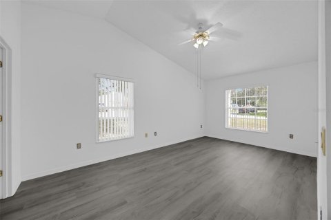 Casa en venta en Deltona, Florida, 3 dormitorios, 147.44 m2 № 1881066 - foto 23