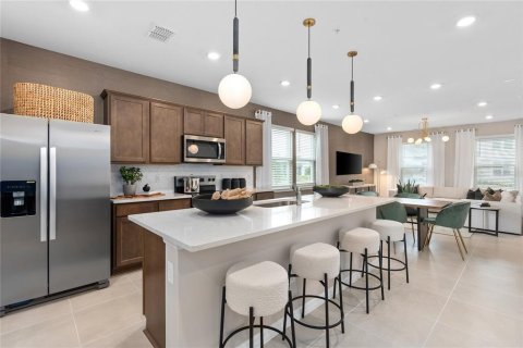 Touwnhouse à vendre à Orlando, Floride: 3 chambres, 164.44 m2 № 2381167 - photo 3