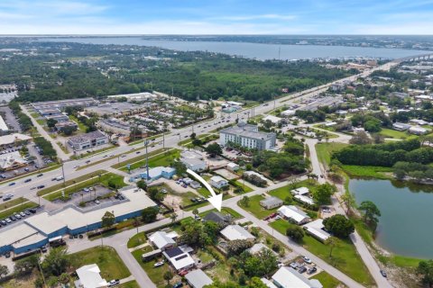 House in Stuart, Florida 3 bedrooms, 141.21 sq.m. № 2083779 - photo 30