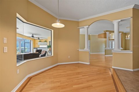 House in Trinity, Florida 4 bedrooms, 251.11 sq.m. № 2399097 - photo 22