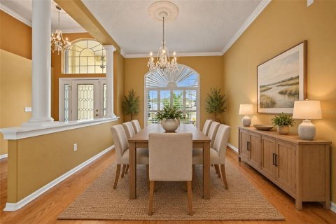 House in Trinity, Florida 4 bedrooms, 251.11 sq.m. № 2399097 - photo 11