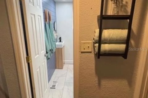 Casa en venta en Lakeland, Florida, 2 dormitorios, 102.19 m2 № 2150385 - foto 19