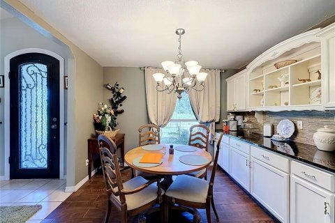 House in Ocala, Florida 3 bedrooms, 168.9 sq.m. № 2393777 - photo 4