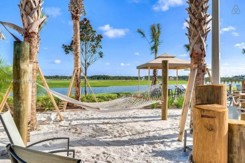 Condominio en venta en Kissimmee, Florida, 2 dormitorios, 120.49 m2 № 2011823 - foto 27