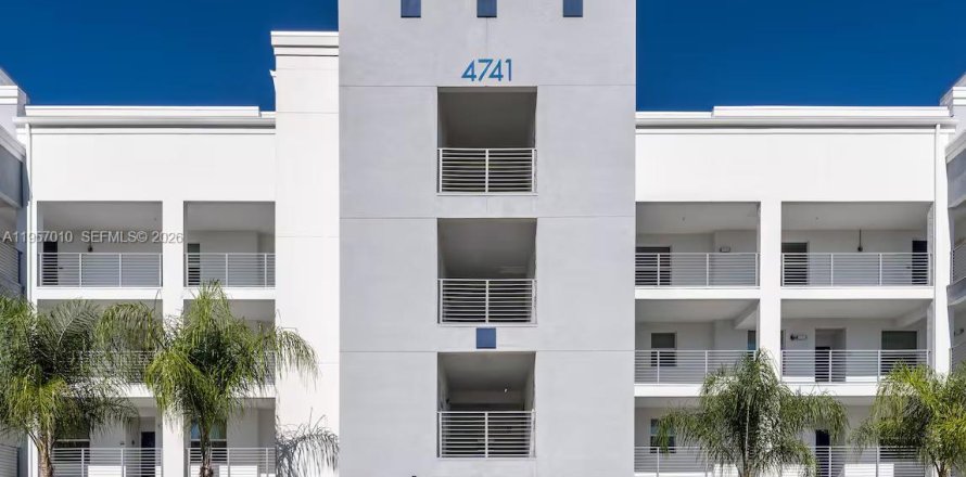 Condominio en Kissimmee, Florida, 2 dormitorios  № 2011823