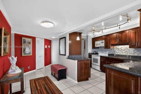 Copropriété à vendre à Fort Lauderdale, Floride: 2 chambres, 149.48 m2 № 2033355 - photo 14