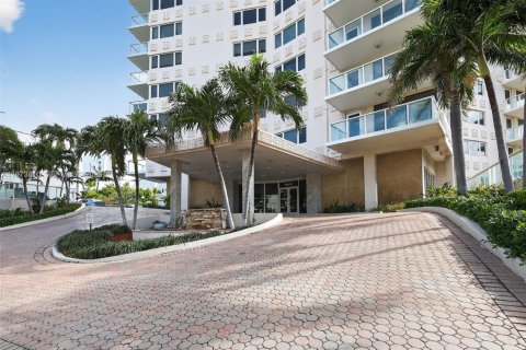 Copropriété à vendre à Fort Lauderdale, Floride: 2 chambres, 149.48 m2 № 2033355 - photo 3