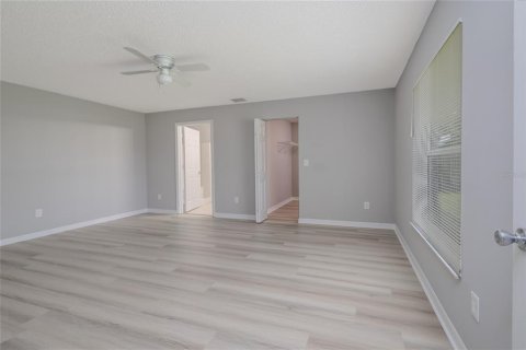 Villa ou maison à louer à Palm Coast, Floride: 4 chambres, 162.67 m2 № 1905120 - photo 12