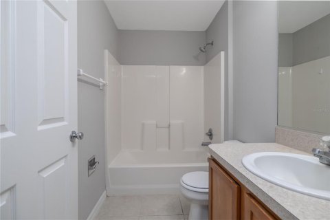 Villa ou maison à louer à Palm Coast, Floride: 4 chambres, 162.67 m2 № 1905120 - photo 18