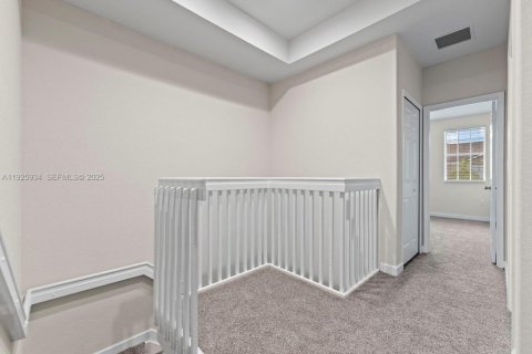 Купить таунхаус в Хомстед, Флорида 3 спальни, 160.91м2, № 1988696 - фото 17