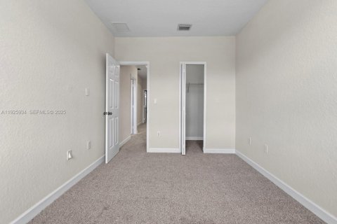 Купить таунхаус в Хомстед, Флорида 3 спальни, 160.91м2, № 1988696 - фото 21