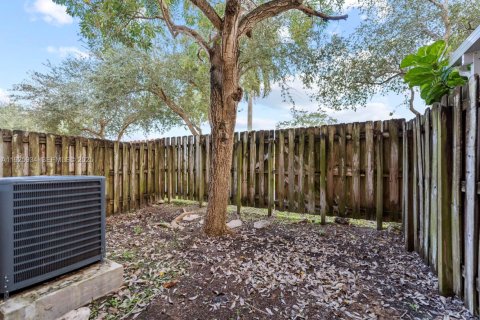 Купить таунхаус в Хомстед, Флорида 3 спальни, 160.91м2, № 1988696 - фото 13