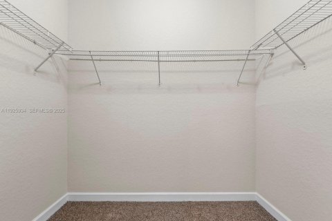 Купить таунхаус в Хомстед, Флорида 3 спальни, 160.91м2, № 1988696 - фото 24