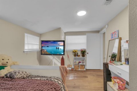 Propiedad comercial en venta en Kissimmee, Florida, 3 dormitorios, 145.11 m2 № 2093738 - foto 27