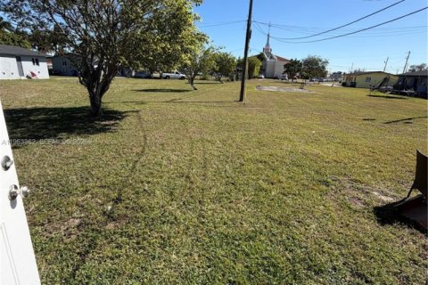 Villa ou maison à louer à Miami, Floride: 2 chambres, 101.45 m2 № 2025186 - photo 21