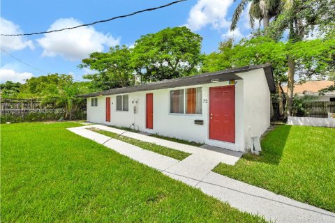 Propiedad comercial en venta en Miami, Florida № 1983145 - foto 13