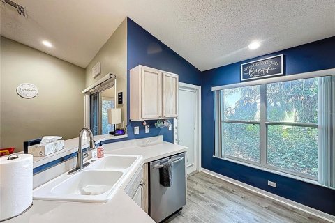 Touwnhouse à vendre à Haines City, Floride: 3 chambres, 116.87 m2 № 1632227 - photo 19
