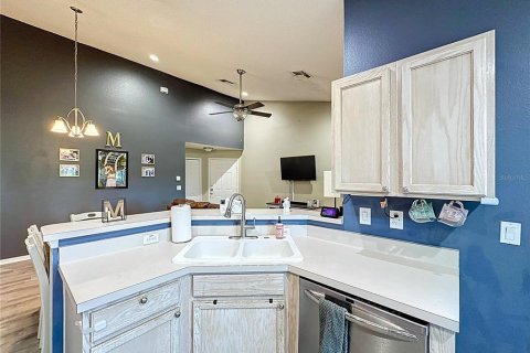 Touwnhouse à vendre à Haines City, Floride: 3 chambres, 116.87 m2 № 1632227 - photo 16