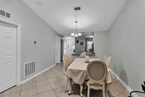 House in Sarasota, Florida 2 bedrooms, 86.4 sq.m. № 2116019 - photo 15