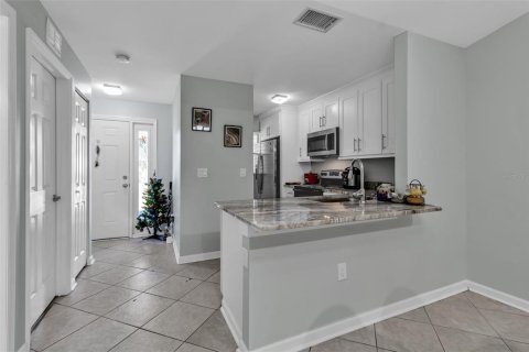 House in Sarasota, Florida 2 bedrooms, 86.4 sq.m. № 2116019 - photo 5
