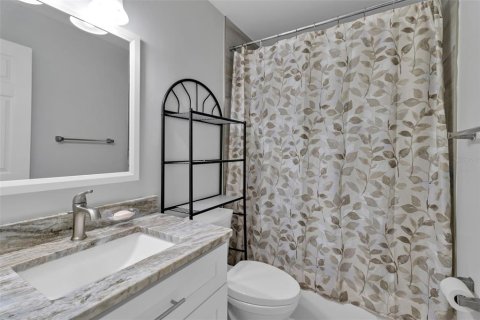 House in Sarasota, Florida 2 bedrooms, 86.4 sq.m. № 2116019 - photo 21