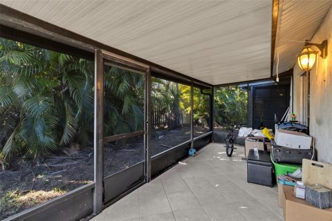 House in Sarasota, Florida 2 bedrooms, 86.4 sq.m. № 2116019 - photo 28