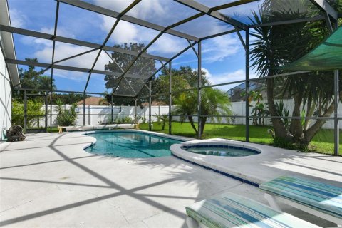 House in Clermont, Florida 4 bedrooms, 167.87 sq.m. № 1917654 - photo 27