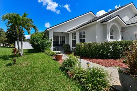House in Clermont, Florida 4 bedrooms, 167.87 sq.m. № 1917654 - photo 4