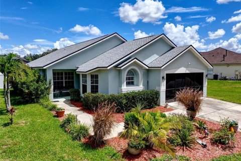 House in Clermont, Florida 4 bedrooms, 167.87 sq.m. № 1917654 - photo 3
