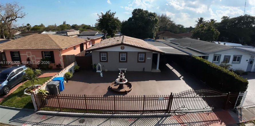 House in West Park, Florida 3 bedrooms, 93.65 sq.m. № 2081292