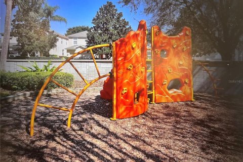 Apartamento en alquiler en Kissimmee, Florida, 3 dormitorios, 134.71 m2 № 2149572 - foto 10