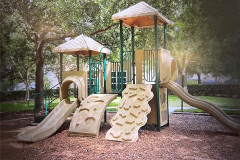 Apartamento en alquiler en Kissimmee, Florida, 3 dormitorios, 134.71 m2 № 2149572 - foto 13