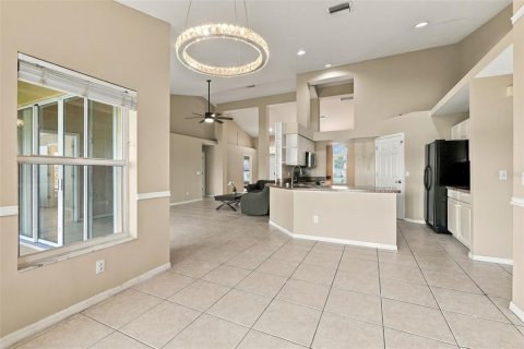 Casa en venta en Orlando, Florida, 5 dormitorios, 218.88 m2 № 2412604 - foto 21
