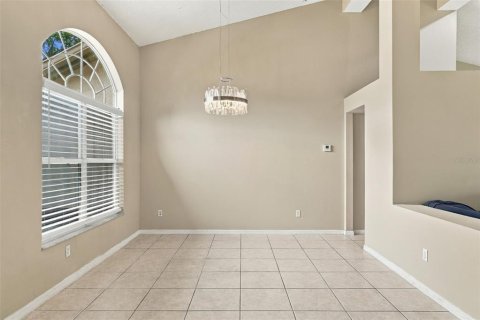 Casa en venta en Orlando, Florida, 5 dormitorios, 218.88 m2 № 2412604 - foto 10