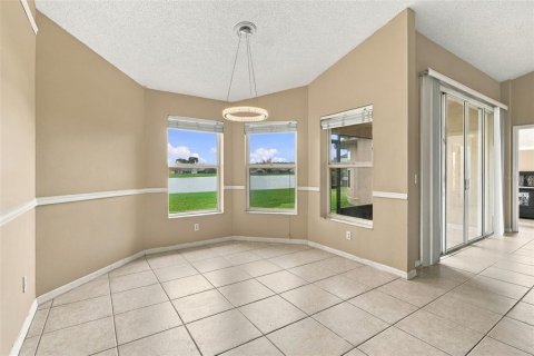 Casa en venta en Orlando, Florida, 5 dormitorios, 218.88 m2 № 2412604 - foto 20