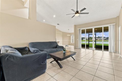 Casa en venta en Orlando, Florida, 5 dormitorios, 218.88 m2 № 2412604 - foto 11
