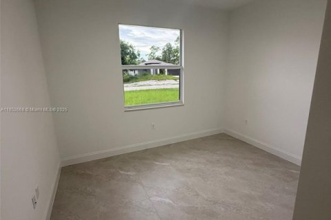 Villa ou maison à vendre à Lehigh Acres, Floride: 3 chambres № 1859183 - photo 22