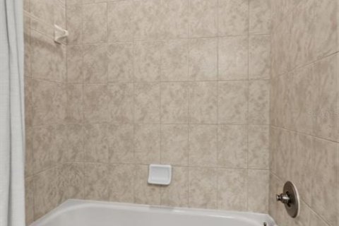 Touwnhouse à vendre à Tampa, Floride: 3 chambres, 157.19 m2 № 2094810 - photo 26