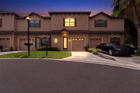 Touwnhouse à Tampa, Floride 3 chambres, 157.19 m2 № 2094810